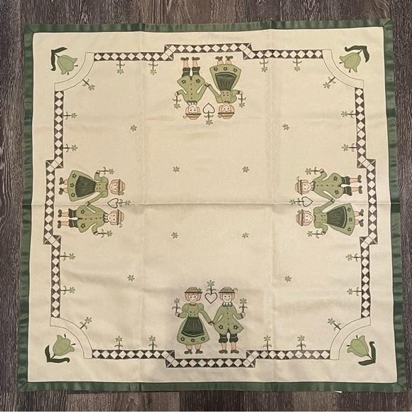 Dutch Folk Art Square 85 x 85 cm Table Cloth Doily - Picture 12 of 16